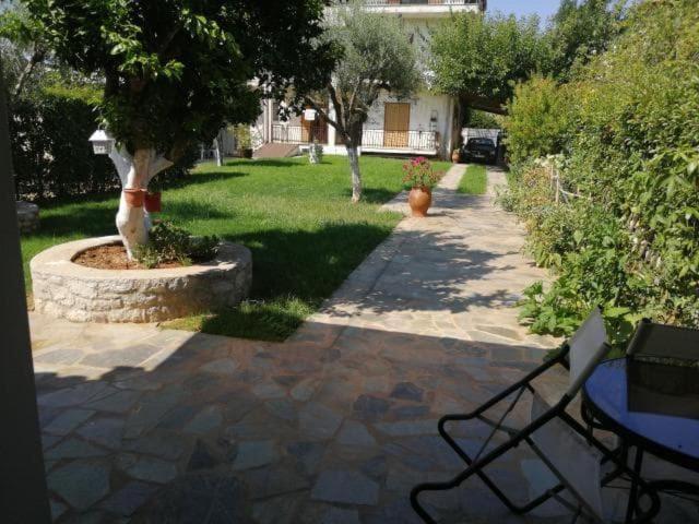 Εξοχική Κατοικία Με Κήπο Στην Άβυθο, Αιγίου Rodhodháfni Exterior foto
